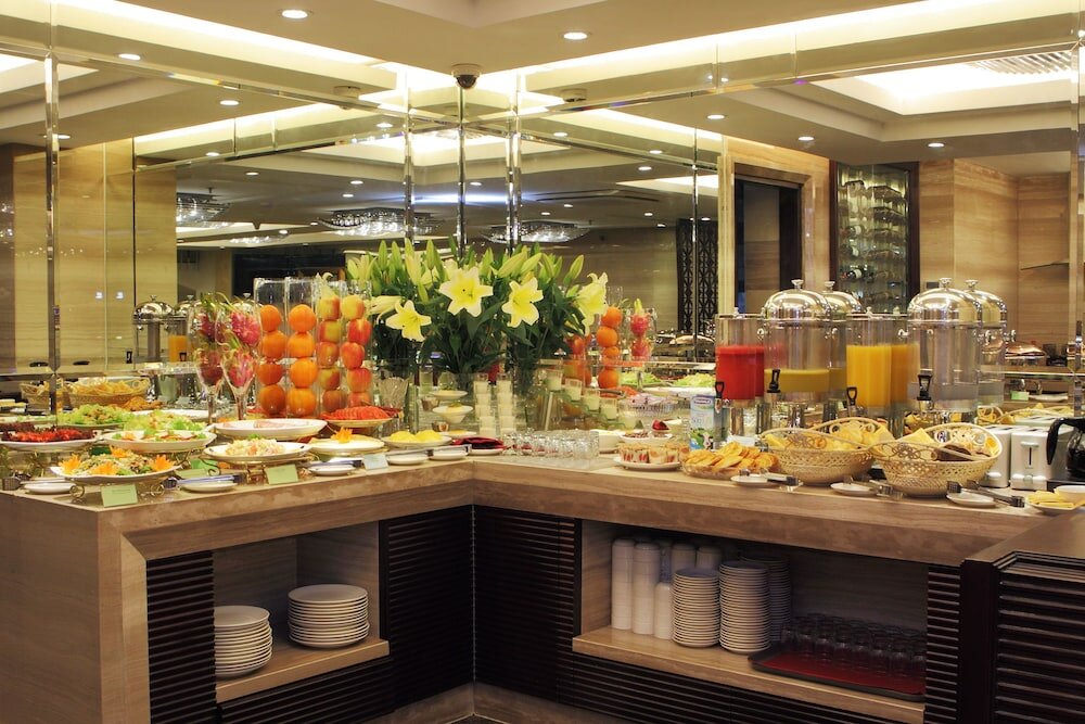 Фото Golden Silk Boutique Hotel