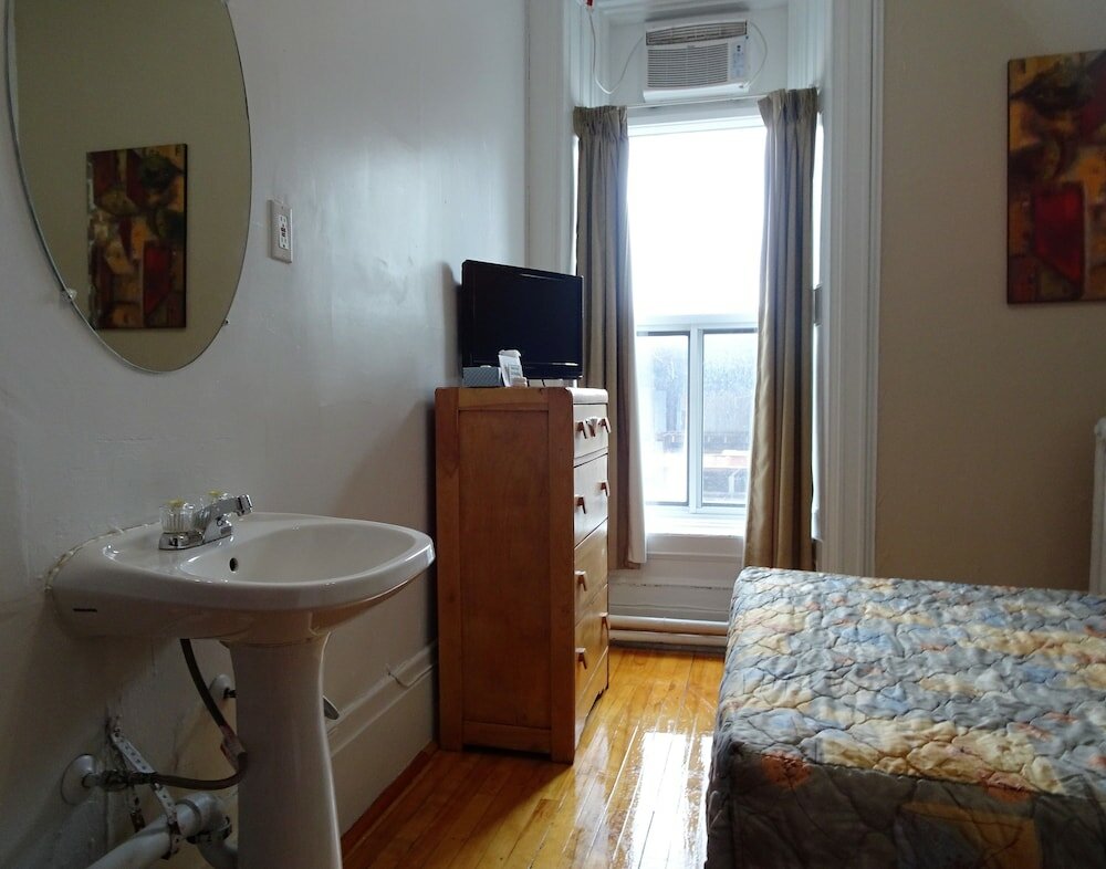 Фото Hotel Abri du Voyageur