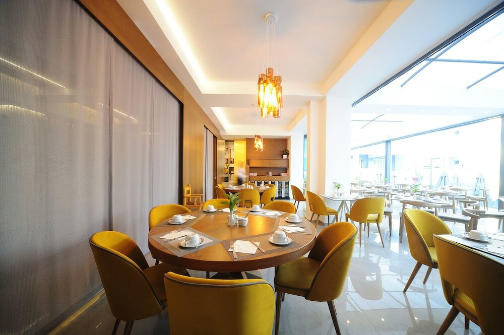 Фото Atrium Ambiance Hotel