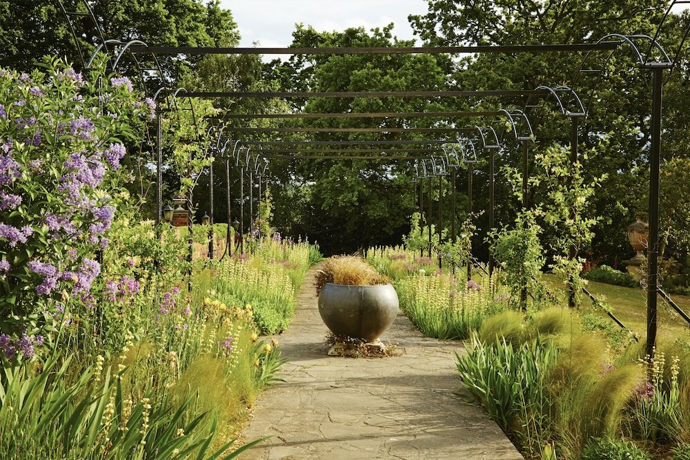 Фото The Bromley Court Hotel