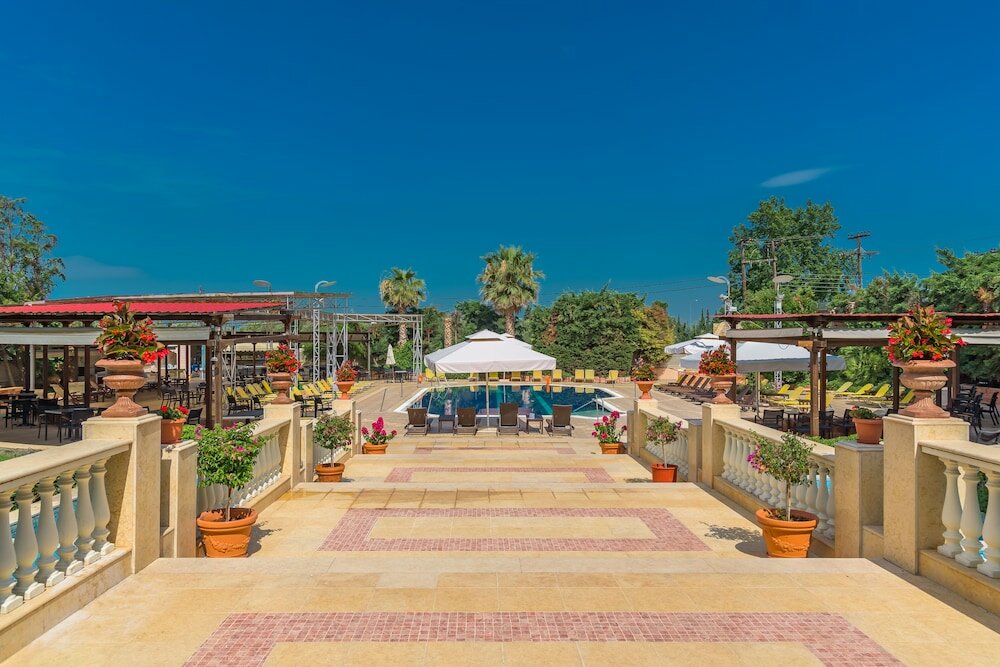 Фото Avalon Airport Hotel Thessaloniki