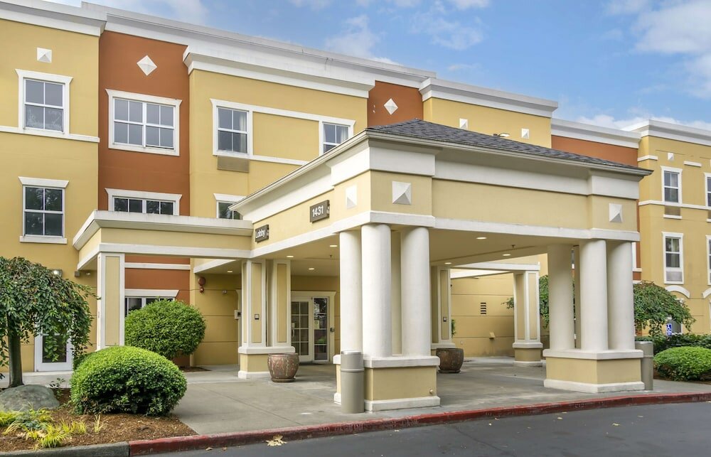 Фото отеля 3