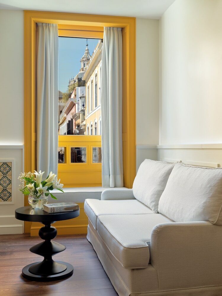 Фото H10 Casa de la Plata