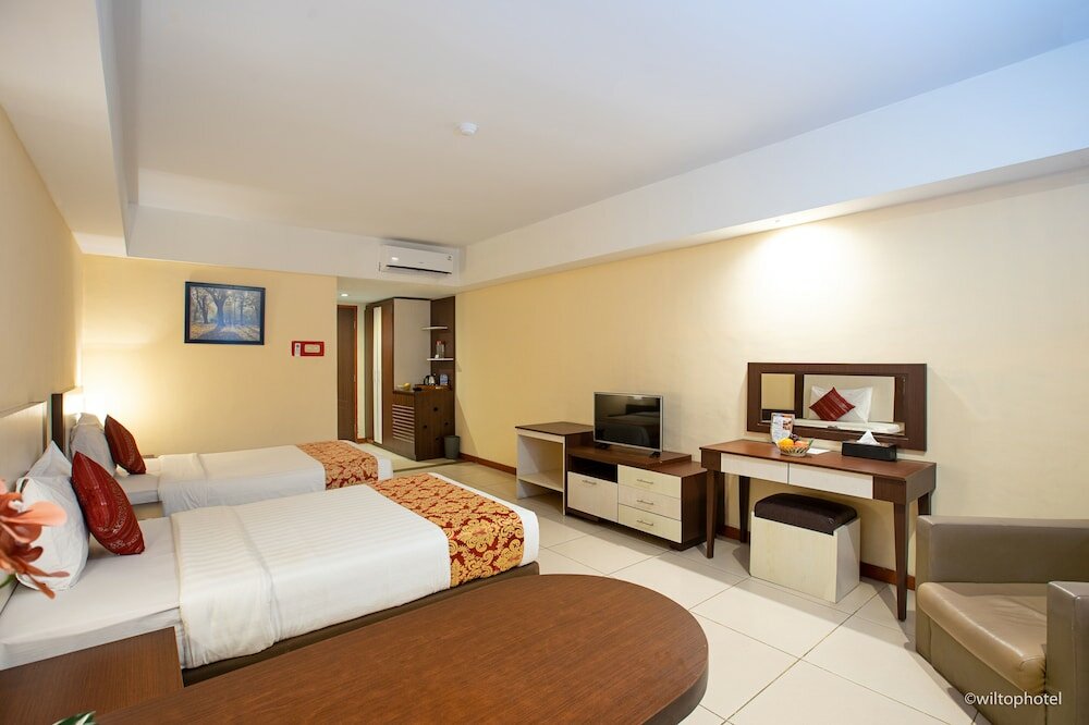 Фото Wiltop Hotel