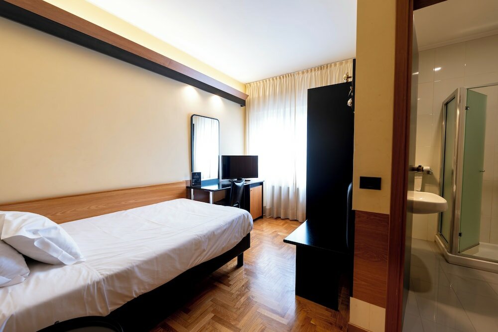 Фото Cristal Palace Hotel