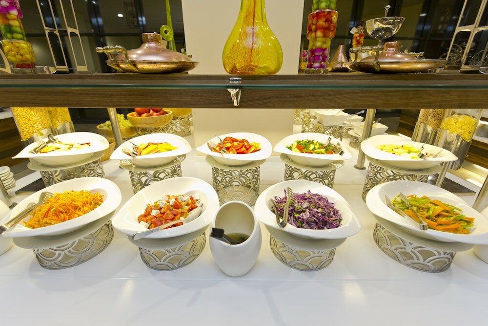 Фото Euphoria Batumi Convention & Casino Hotel