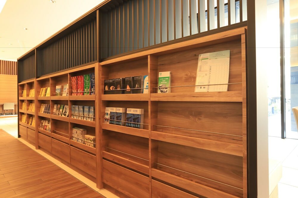 Фото Smile Hotel Premium Osaka Hommachi