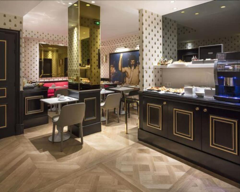 Фото Hotel Eiffel Petit Louvre