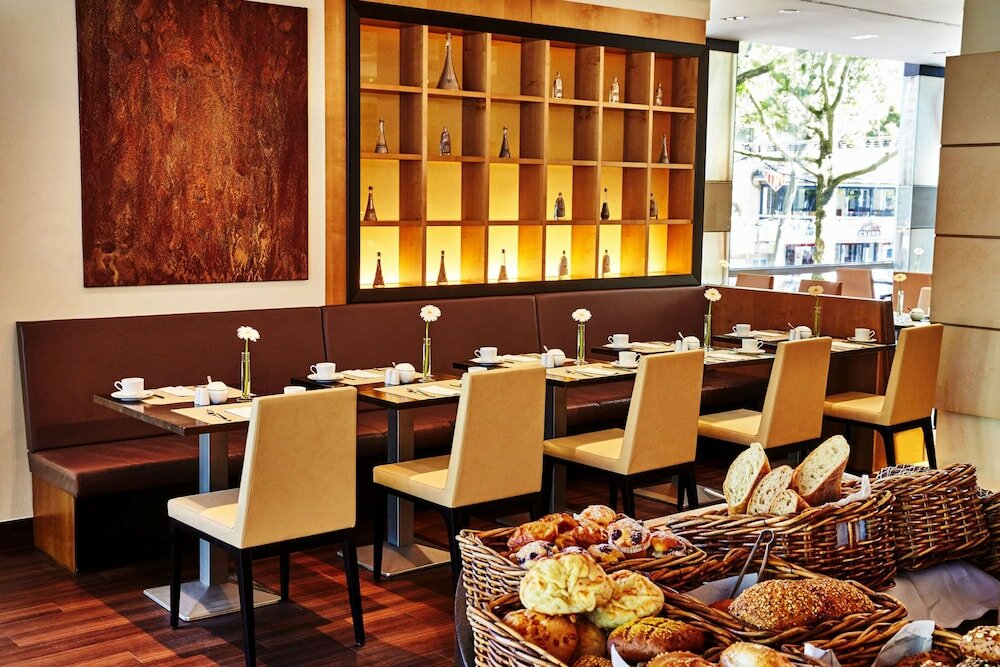 Фото Steigenberger Hotel Koln