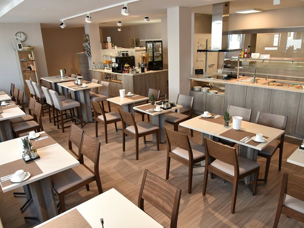 Фото Hotel Bonn City