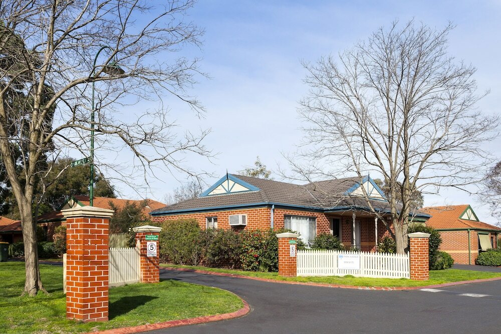 Фото Park Avenue - Forest Hill