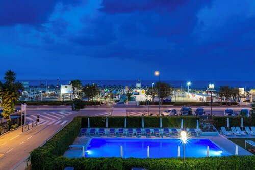 Внешний вид отеля Villa Augustea в Римини, фото 5