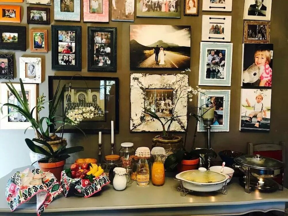 Фото Town and Country Guest House