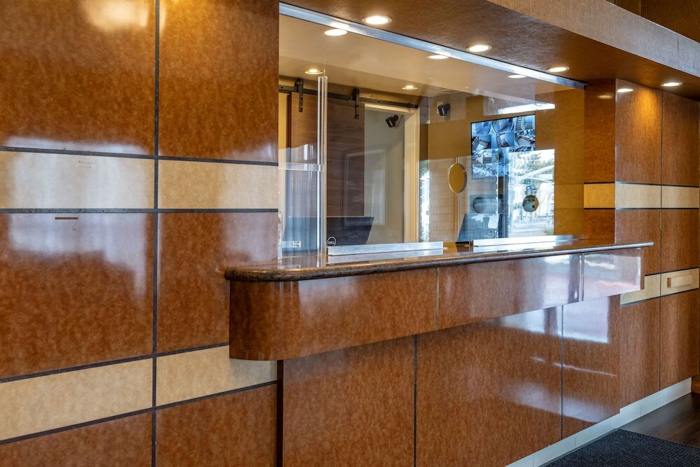 Фото Best Western Plus South Bay Hotel