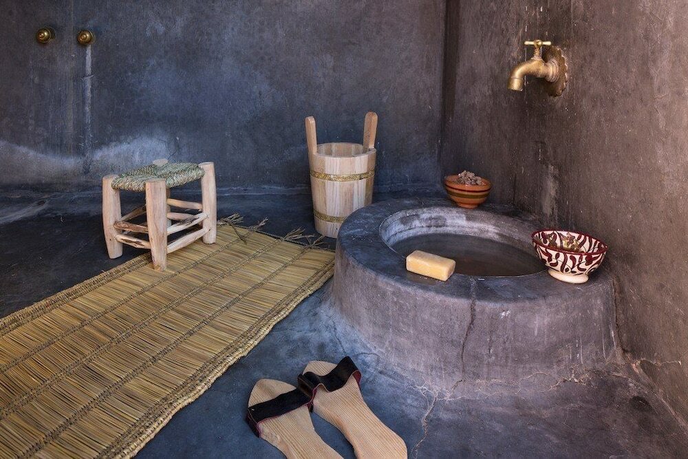 Фото Riad Assala