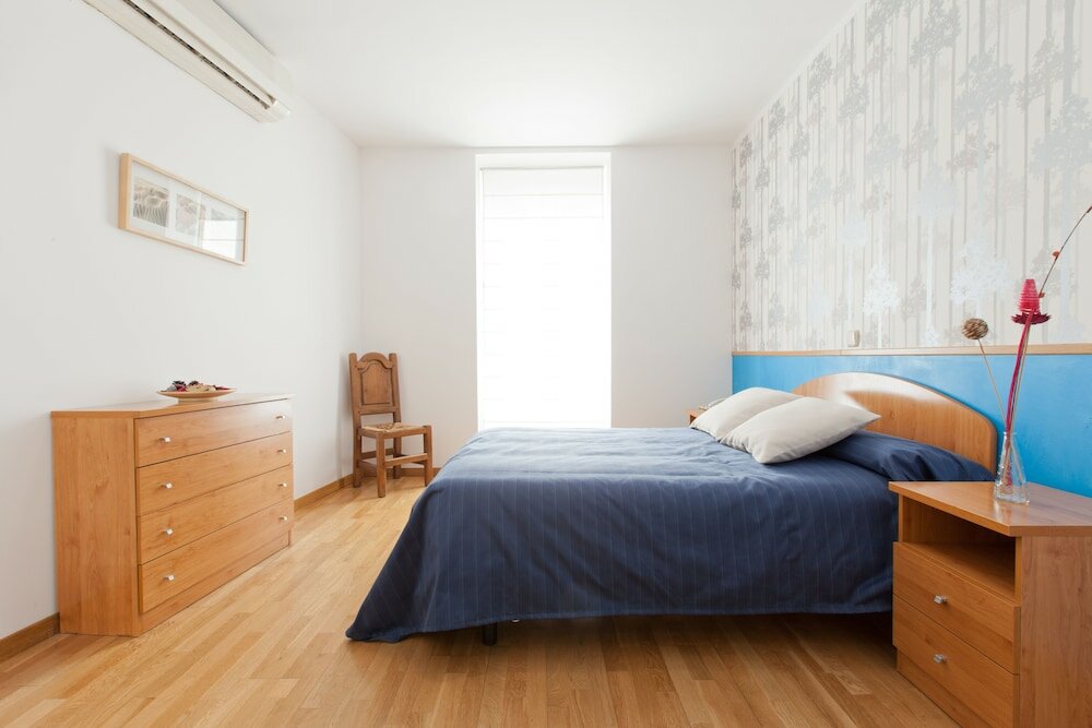 Фото Hostal Montaloya