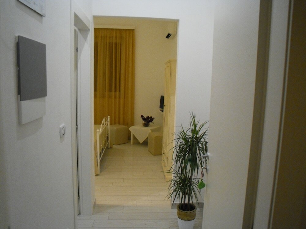 Фото Hotel Reverse