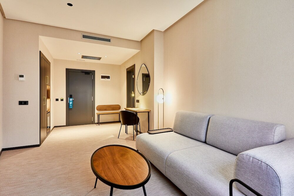 Фото Hotel Silken Ciudad Gijon