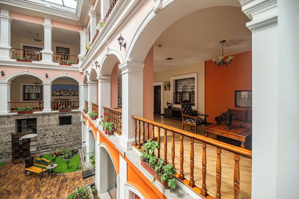 Фото Hotel Patio Andaluz