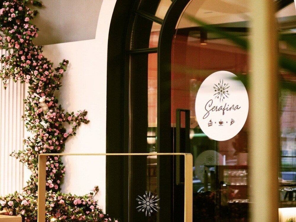 Фото Iliria Boutique Hotel