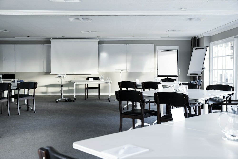 Фото Skjalm Hvide Hotel