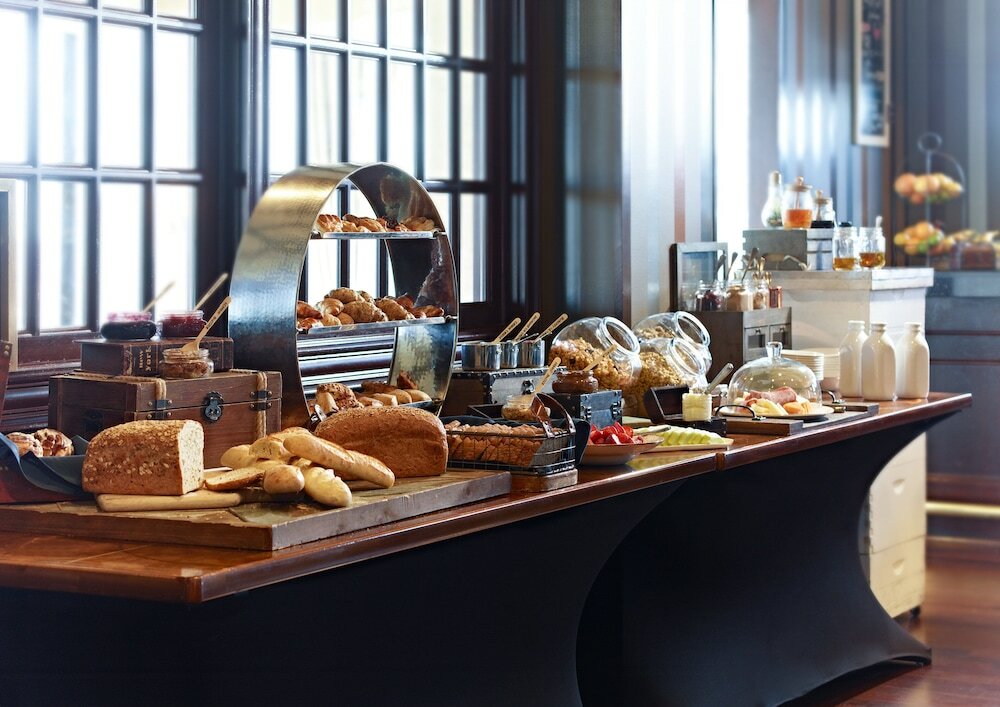 Фото Omni New Haven Hotel at Yale