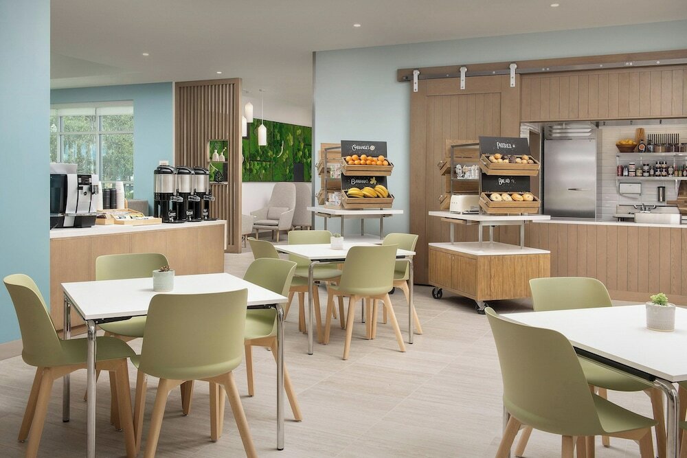 Фото Element Jacksonville Beach