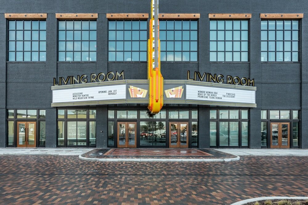 Фото Bottleworks Hotel