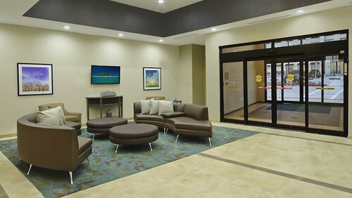 Гостиница Candlewood Suites Dallas-Frisco Nw Toyota Ctr, an Ihg Hotel в Фриско