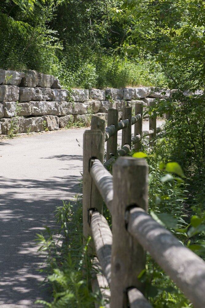 Фото Toronto Don Valley Hotel and Suites