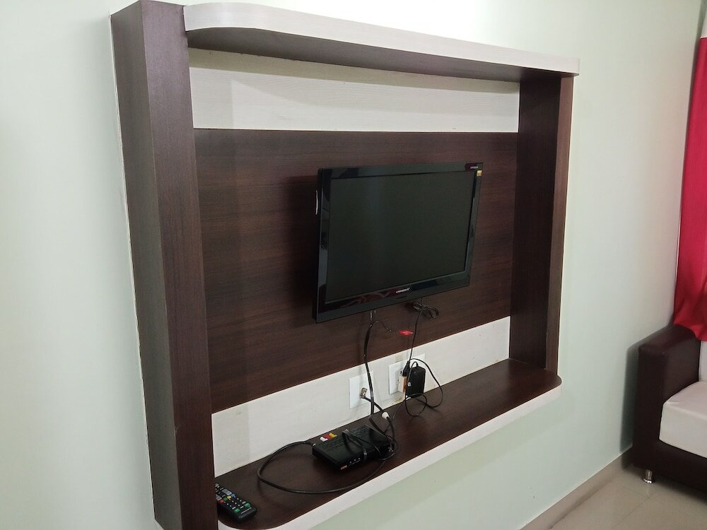 Фото Hotel Viraat Inn