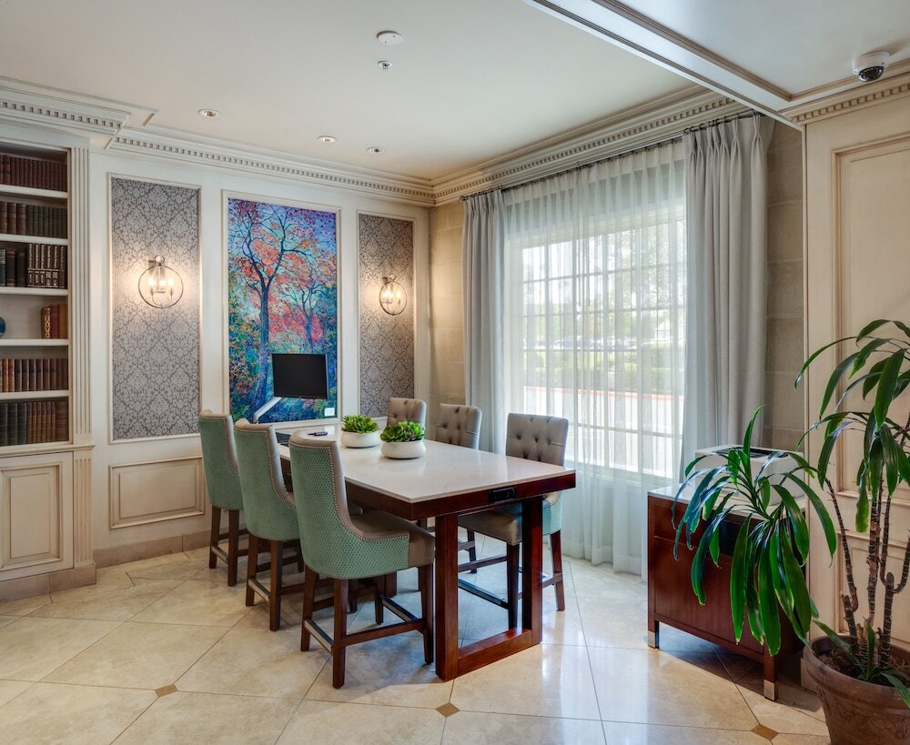 Фото Ayres Hotel Seal Beach