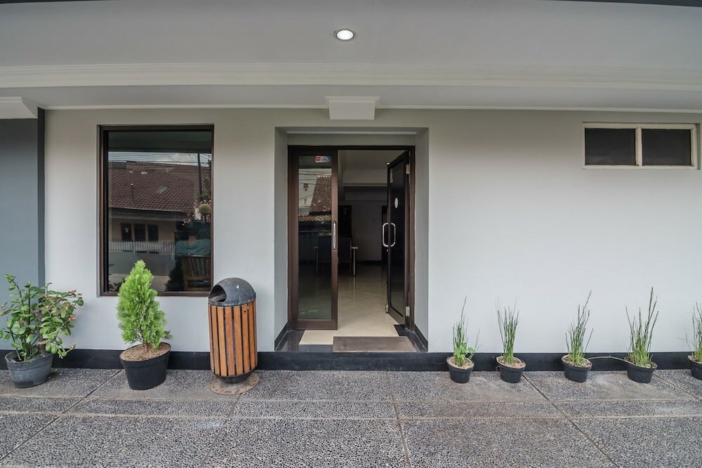 Фото RedDoorz @ Buah Batu