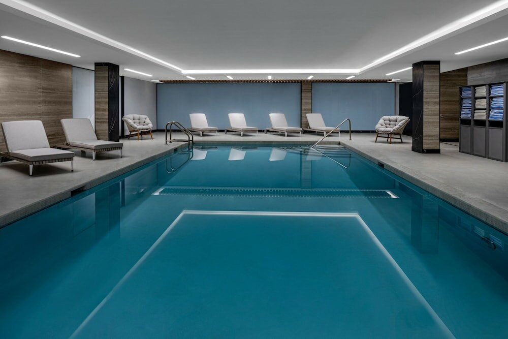 Фото Four Points by Sheraton Flushing