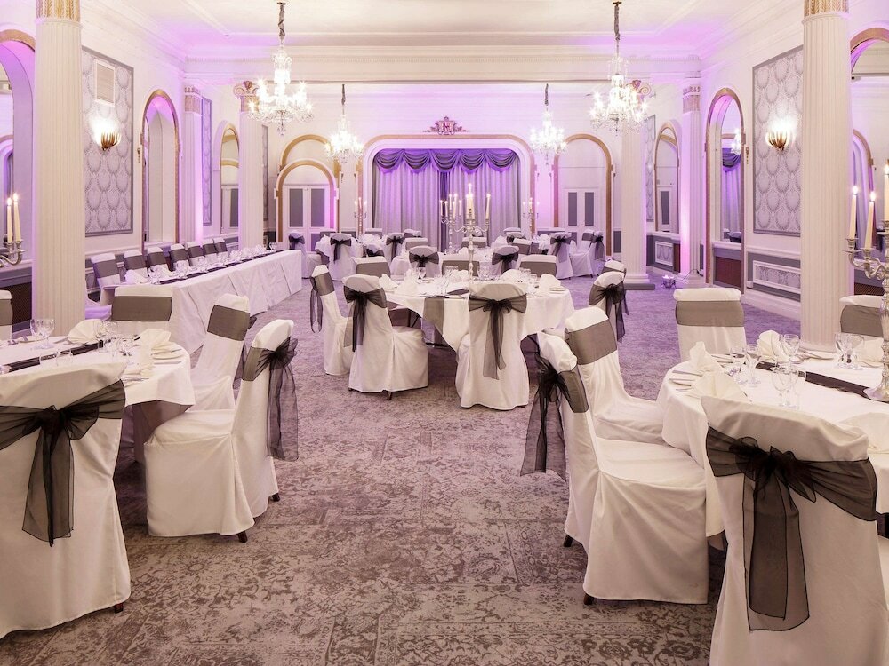 Фото Mercure Brighton Seafront Hotel