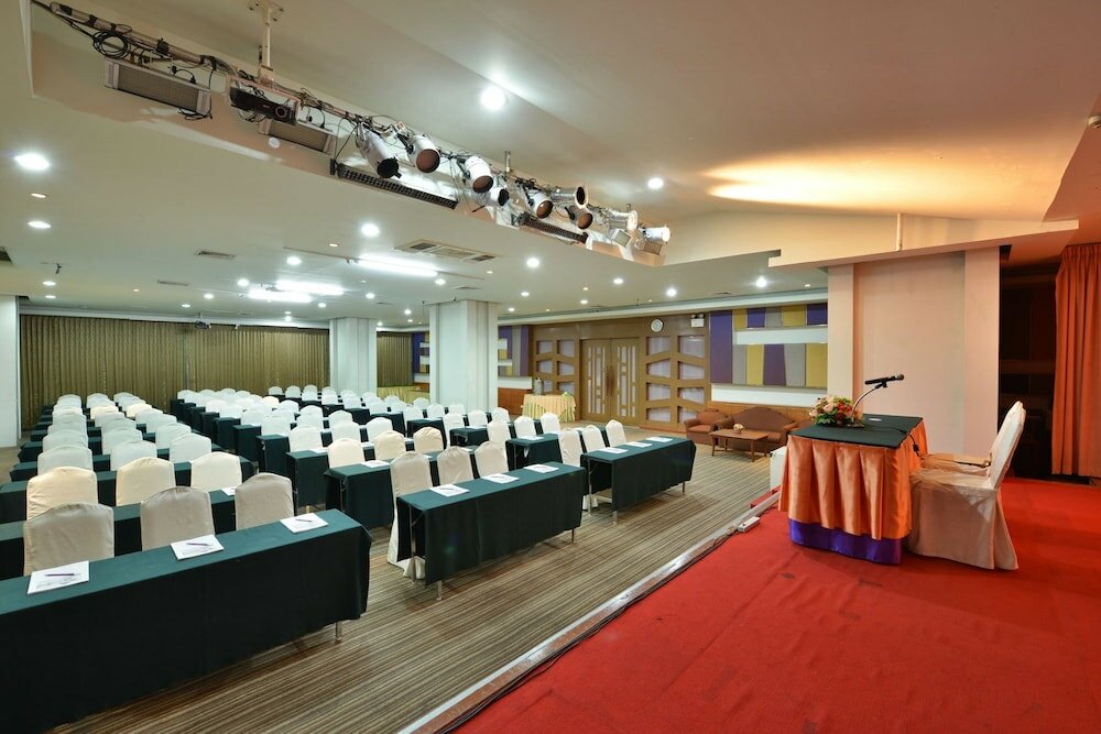 Фото Hip Bangkok