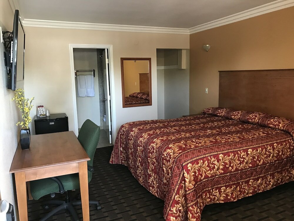 Фото Fullerton Lodge