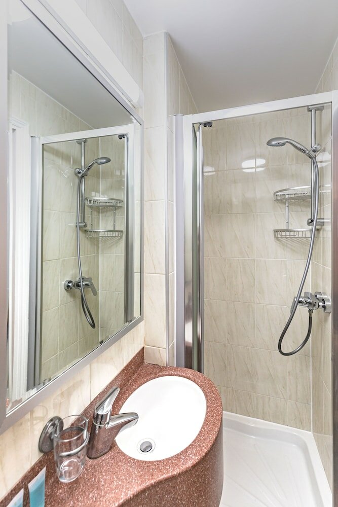 Фото Nayland Hotel