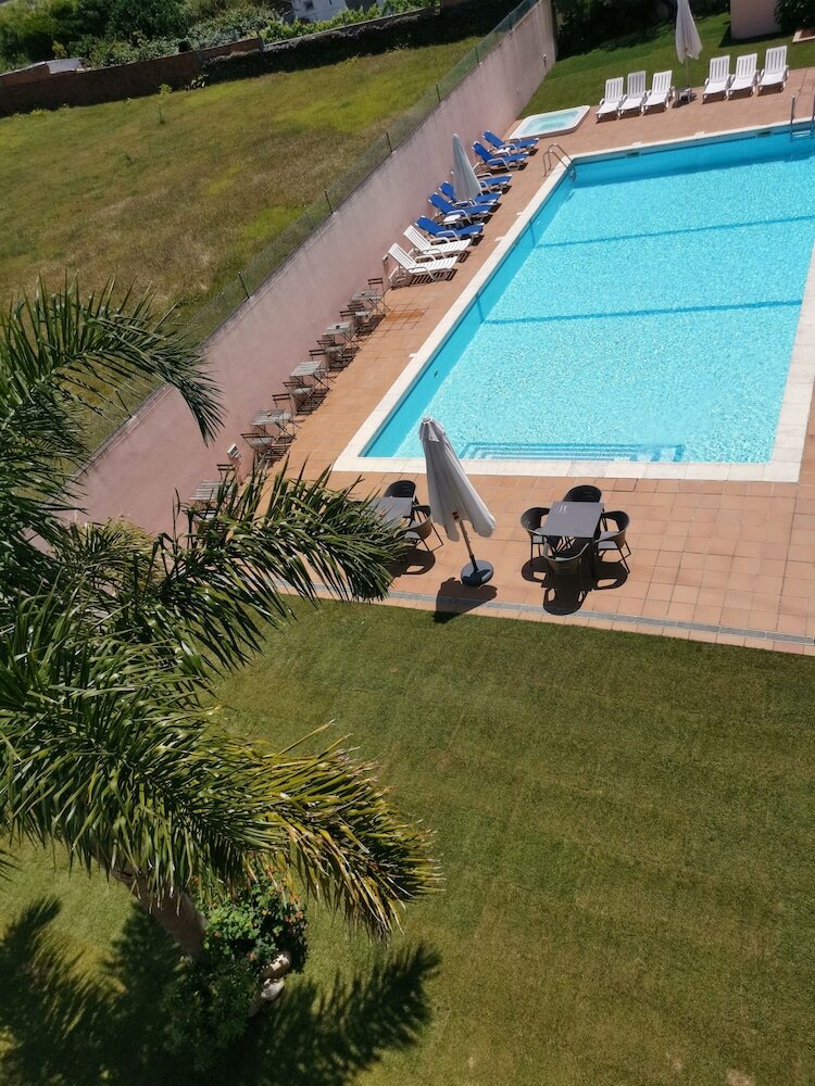 Фото Hotel la Fontaine