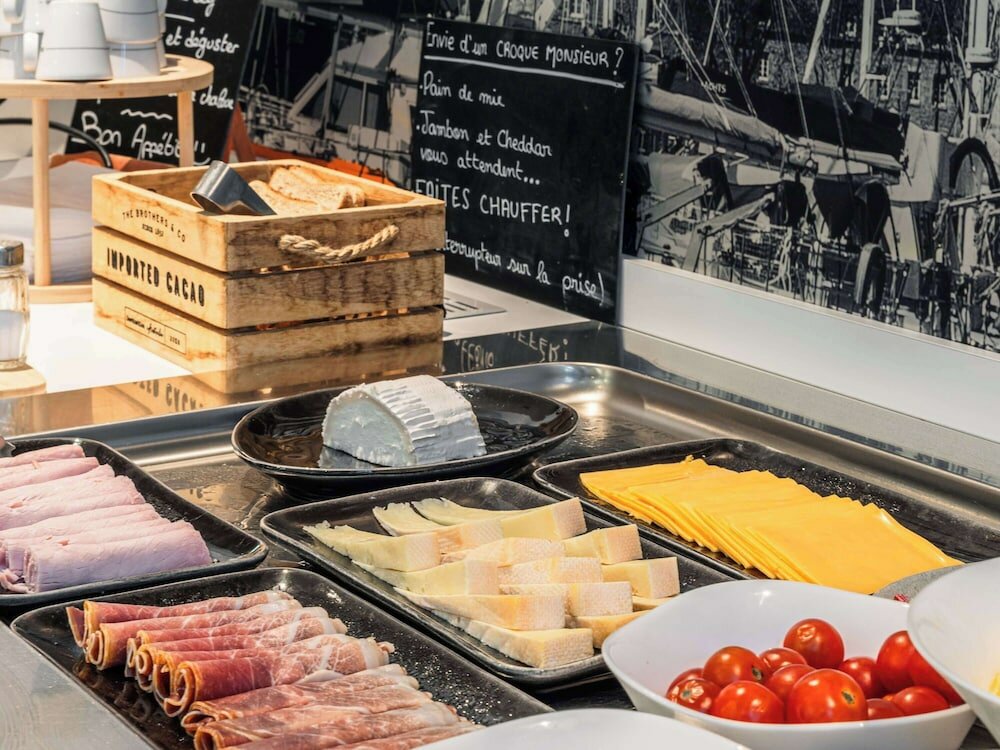 Фото Ibis Styles Vannes Gare Centre