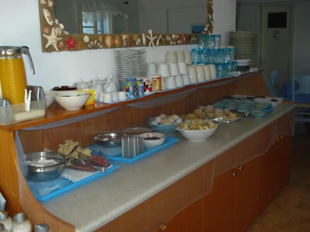 Фото Eleana Studios