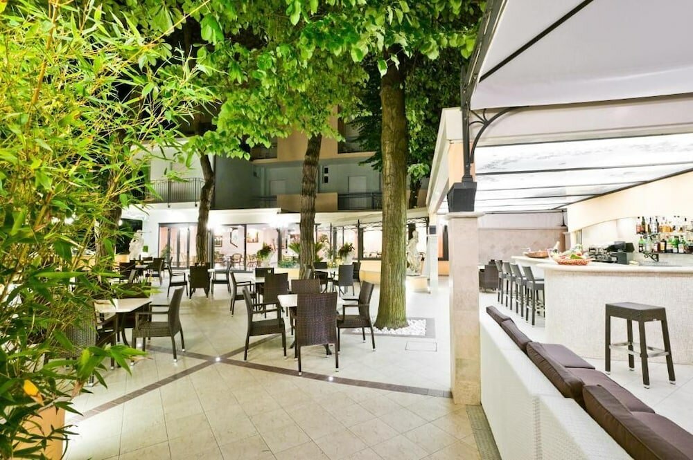 Фото Hotel Belsoggiorno