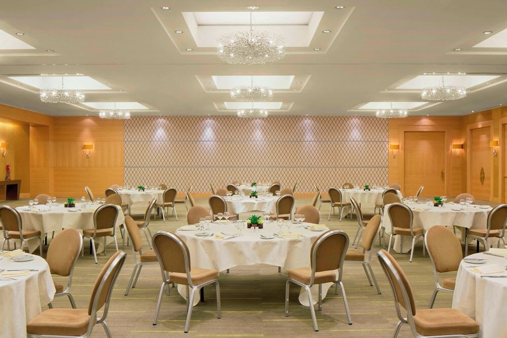 Фото Sheraton Brussels Airport Hotel