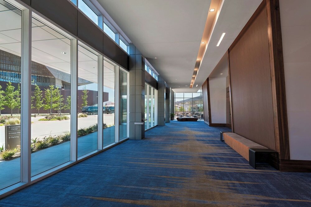 Фото The Westin Irving Convention Center at Las Colinas