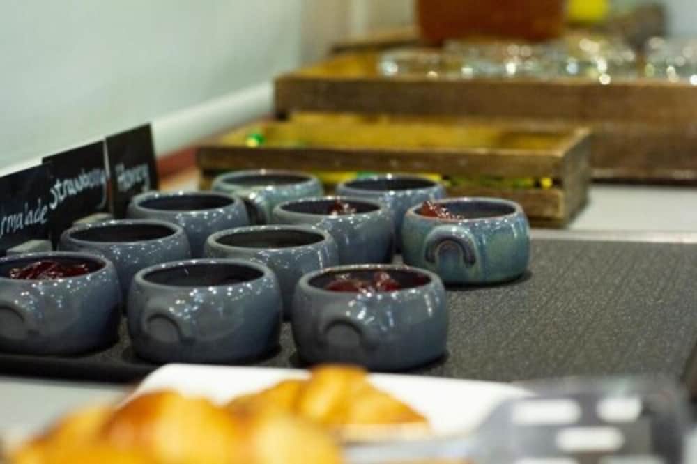 Фото St George Hotel