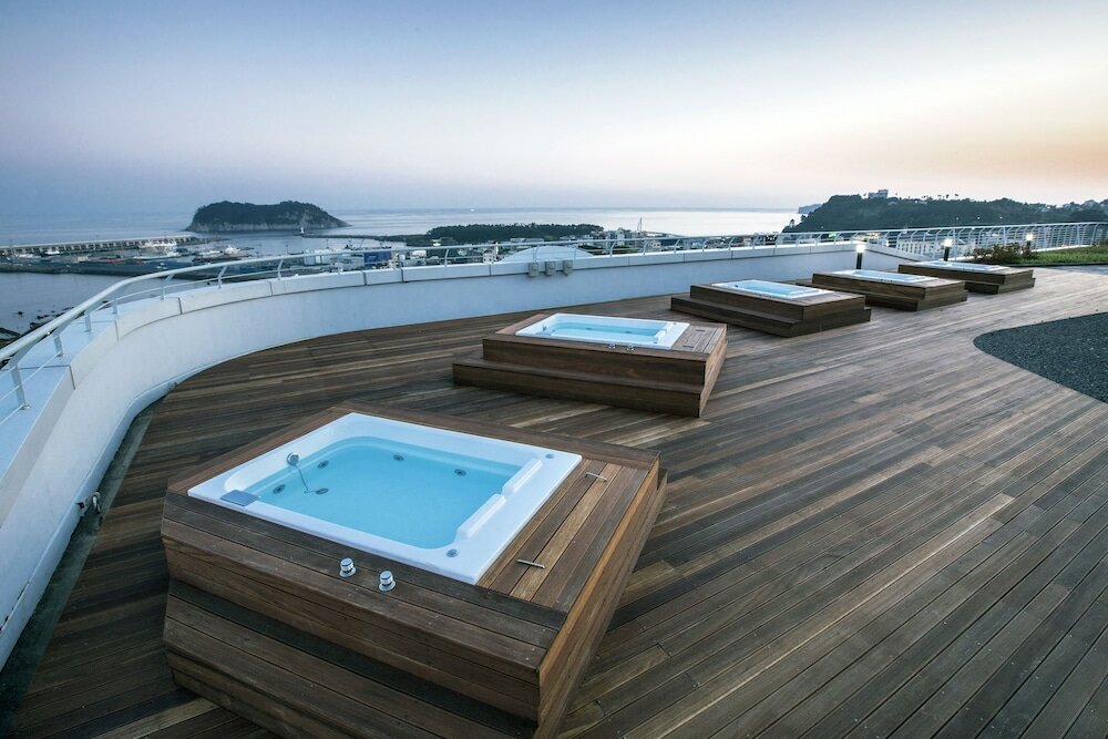 Фото Hotel Bridge Seogwipo