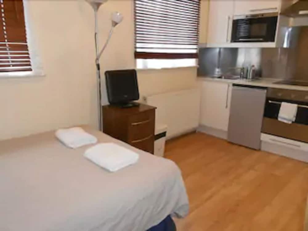 Фото 247London Studio Flats