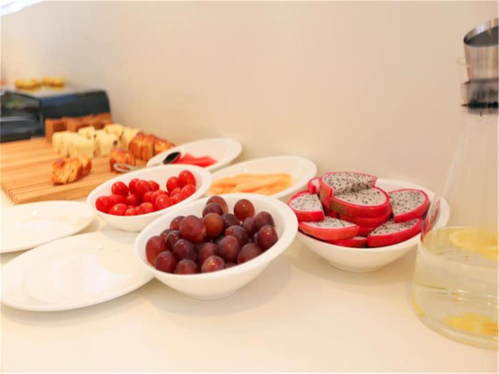 Фото Colour Inn Shenzhen Dongmen Branch