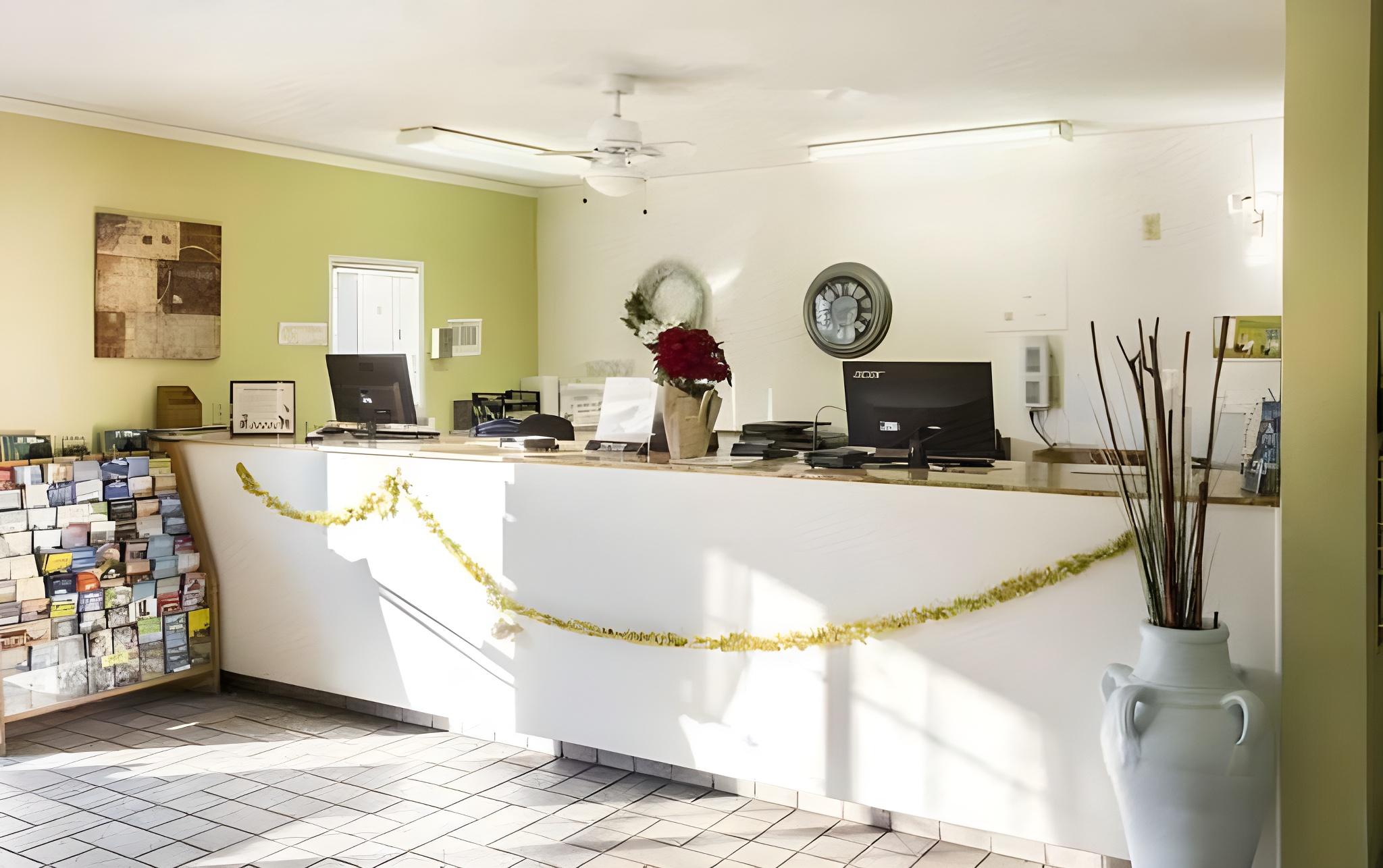 Фото Premier Inns Thousand Oaks
