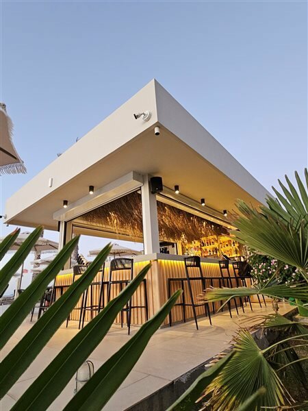 Фото Irina Beach Hotel